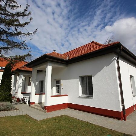 Gyevitur Apartman Algyo Exterior foto