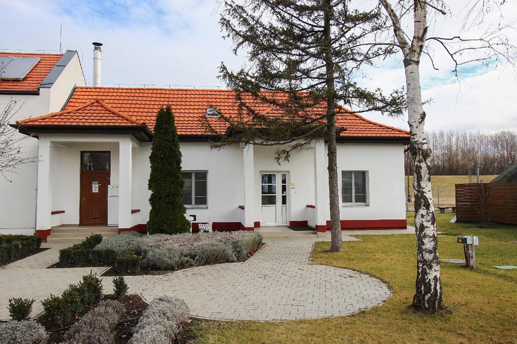 Gyevitur Apartman Algyo Exterior foto